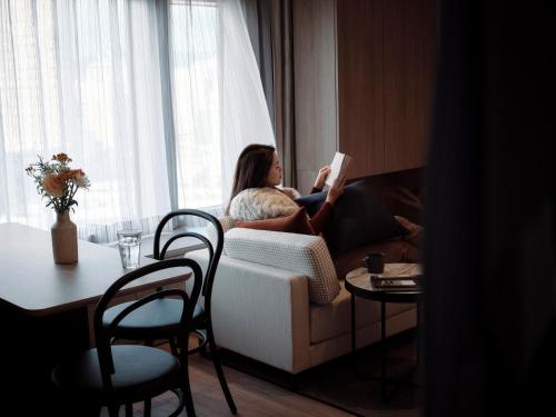Fav HIROSHIMA HEIWAODORI - Hotel Location and Surroundings