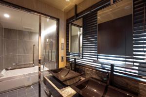 First Hotel Kanazawa - Location and Attractions