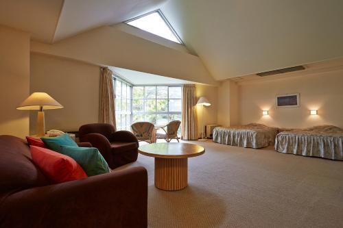 Fuji Premium Resort - Accommodation and Room Amenities