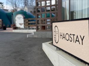 HAOSTAY - Hotel Overview and Location