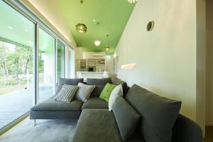 Holiday House Green Garden - Amenities and Facilities