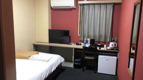 HOTEL 910 - Overview and Location