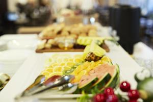 Hotel Azat Naha - Good To Know