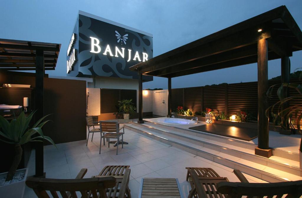 HOTEL BANJAR Review