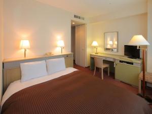 Hotel Green Tower Makuhari - Hotel Overview and Location