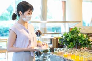 Hotel Hewitt Koshien - Rooms and Amenities