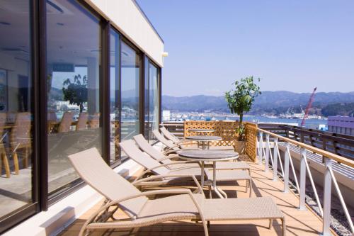 Hotel Ikkeikaku - Convenient Location and Accessibility