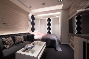 HOTEL K-NEXT - Location and Accessibility