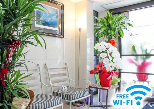 Hotel Livemax BUDGET Kanazawa-Idaimae - Guest Reviews and Ratings