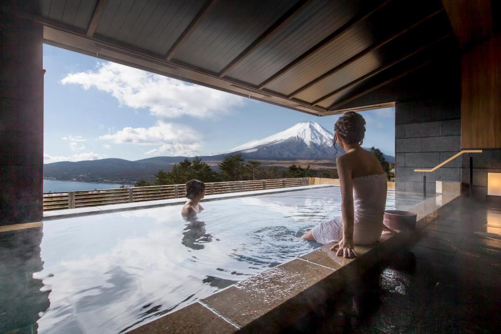 Hotel Mt. Fuji Review