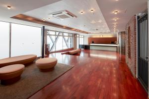HOTEL MYSTAYS Yokohama - Location and Accessibility