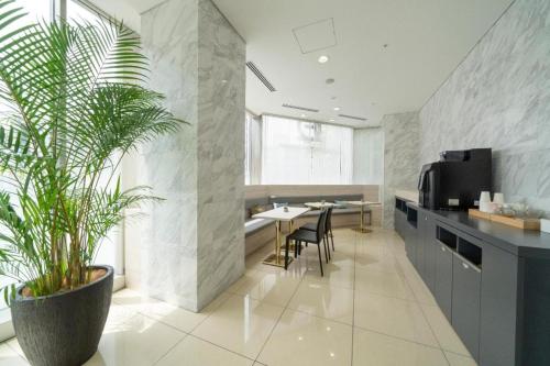 Hotel Oriental Express Nagoya Sakae - Location and Nearby Attractions