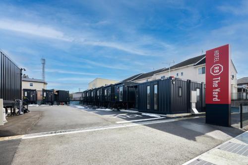 HOTEL R9 The Yard Inabe - Hotel Overview