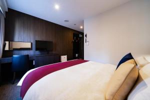 Hotel Shuranza Chiba - Location and Attractions