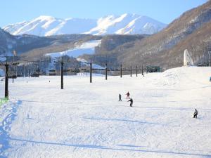 Hotel Sunny Valley - Location and Accessibility