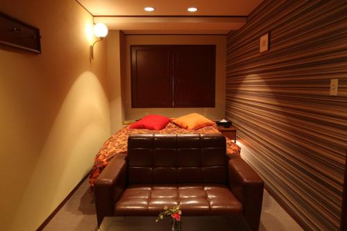 Hotel Water Gate Tajimi - Popular Amenities and Services