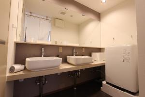 Justin Fukuoka - Guest Reviews and Ratings