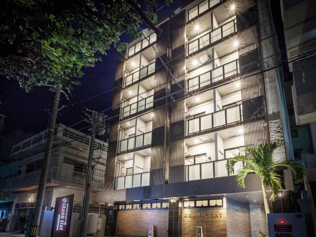 Kariyushi Condominiums Rental – Located in Front of Rinsutei Station Review