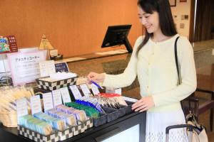 Maple Inn Makuhari - Hotel Overview