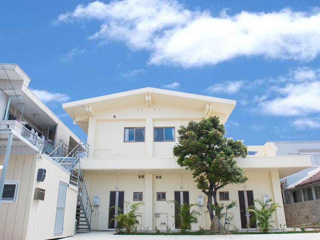 Maruka Stone Pillar Island - Hotel Overview and Location