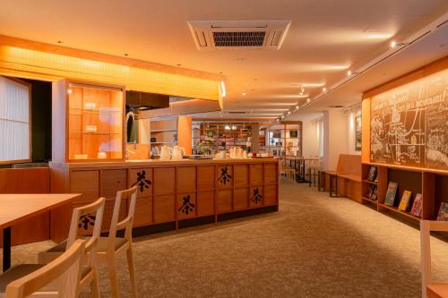 Matsumoto Tourist Hotel - Hotel Overview and Location