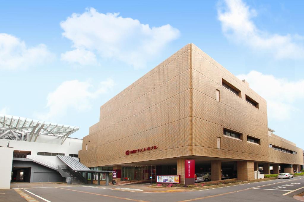 Nagaoka Grand Hotel Review