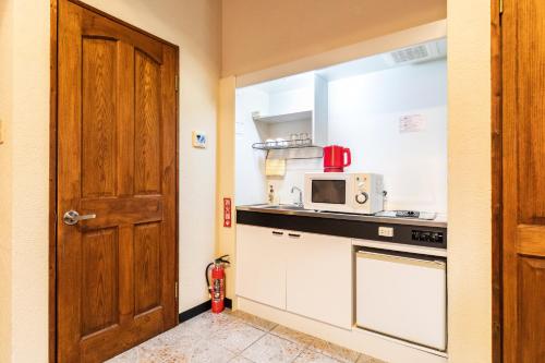 Nagura Village - Location and Overview