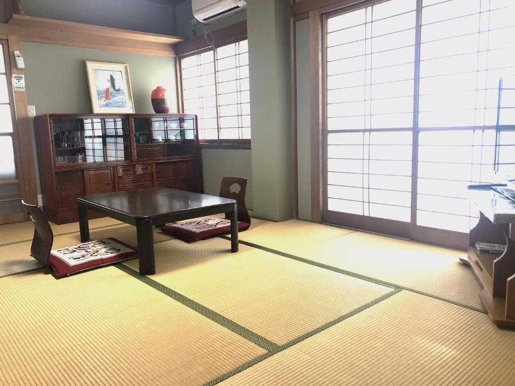 Now City STAY - NIKKO Private House Rental Only 5 Min to Station - Amenities and Features