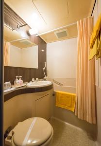 Oka Hotel - Amenities and Services