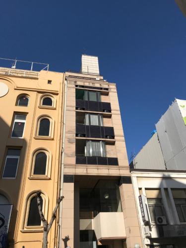 ROSE ROOM - Property Overview and Location