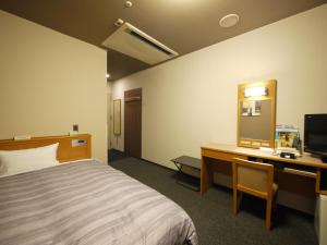 Route Inn Grantia Komaki - Location and Accessibility