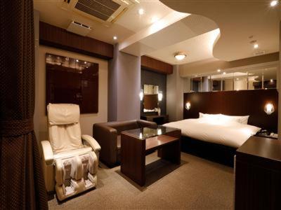 Royalton Hotel - Hotel Overview