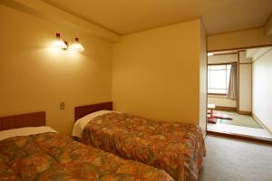 Shiga Lake Hotel - Hotel Overview