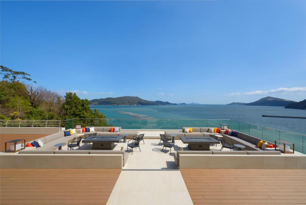 Discover Toba’s 25 Best Hotels