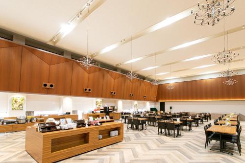 Tosei Hotel & Seminar Makuhari - Hotel Overview and Location
