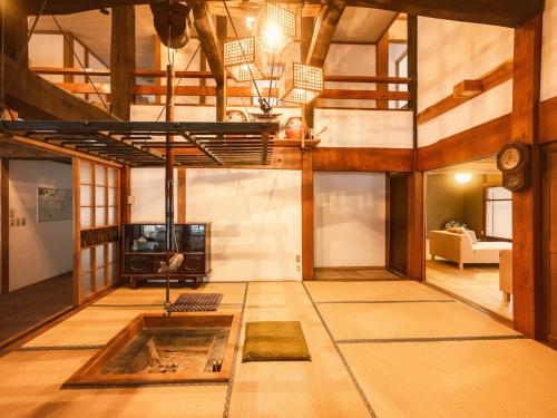 Traditional Japanese House Hotel Yuwai - Hotel Overview and Location