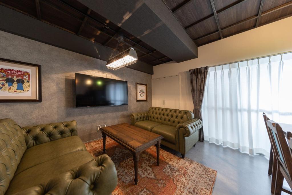 Minami-sotoborichō Accommodation Guide: 2 Hotels You Can’t Miss