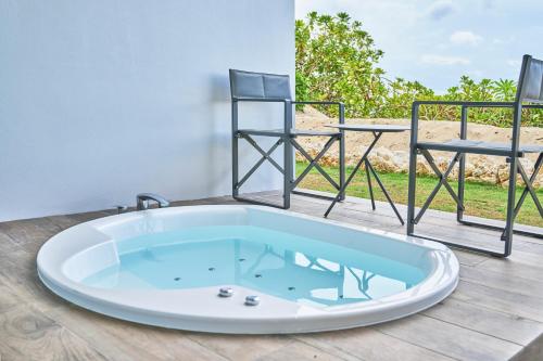 Watermark Hotel & Resorts Okinawa Miyakojima - Accommodation Options