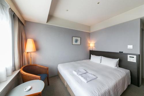 Yokohama Techno Tower Hotel - Hotel Overview and Location