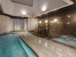 APA Hotel & Resort Yokohama Bay Tower - Location and Accessibility