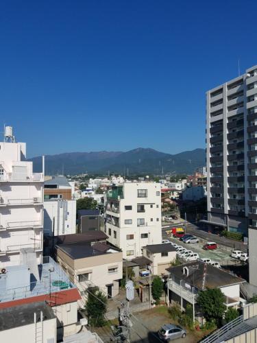Business Hotel Takanoya - Room Types and Amenities