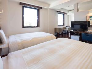 Comfort Inn Ogaki - Room Types and Amenities