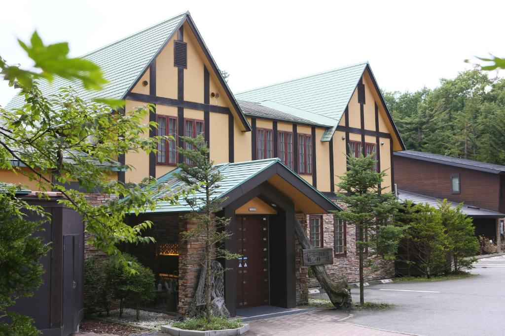 Dormy Club Karuizawa - Room Types and Descriptions