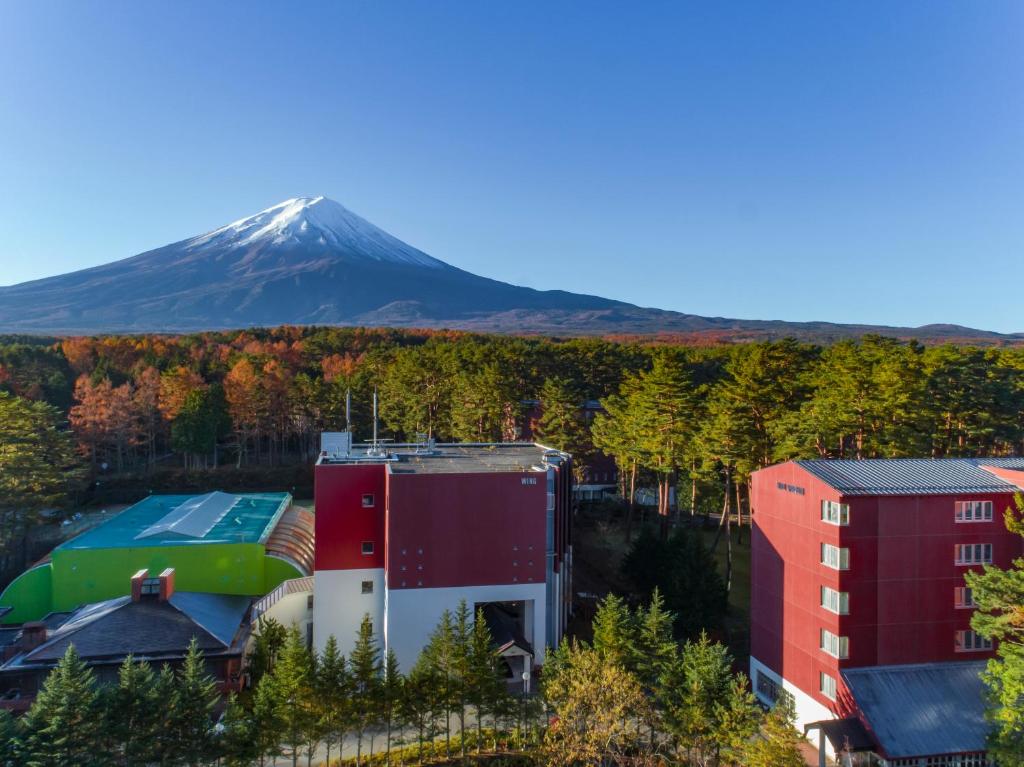 Fuji Premium Resort - Hotel Overview and Location