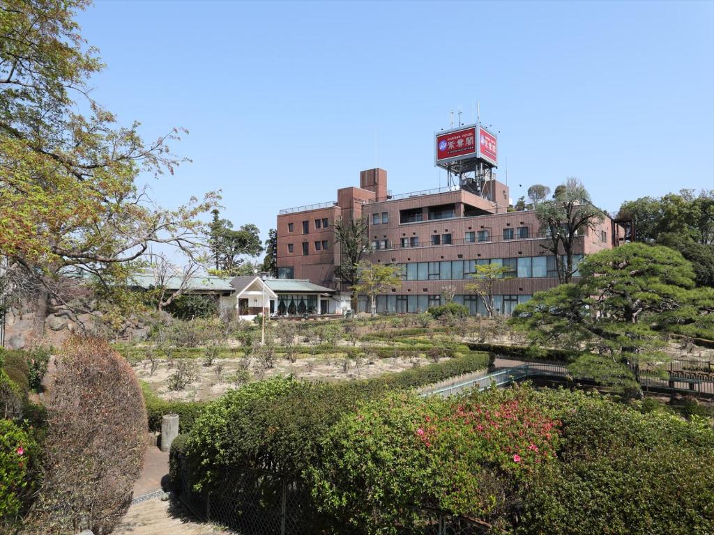 Garden Hotel Shiunkaku Higashimatsuyama - Detailed Hotel Amenities and Services