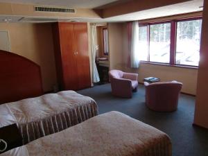 Hakuba Hotel Ougiya - Good To Know