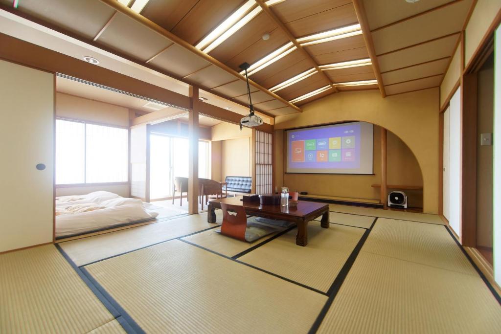 Hidden Village of Atami Review