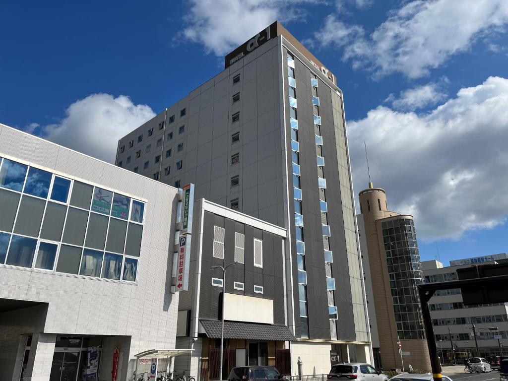 Hotel Alpha-One Himeji Minamiguchi - Room Types and Amenities