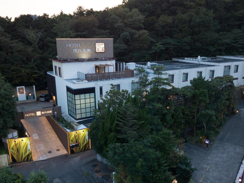 Staying in Isehara? Here’s Our Top 7 Hotel Picks
