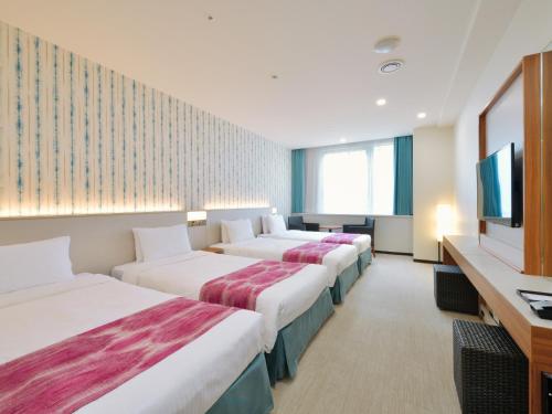 Hotel JAL City Naha - Hotel Overview and Location